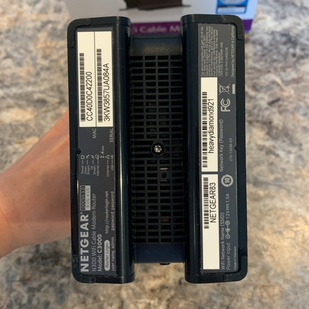 NETGEAR N300 WiFi Cable Modem Router - Picture 7 of 11